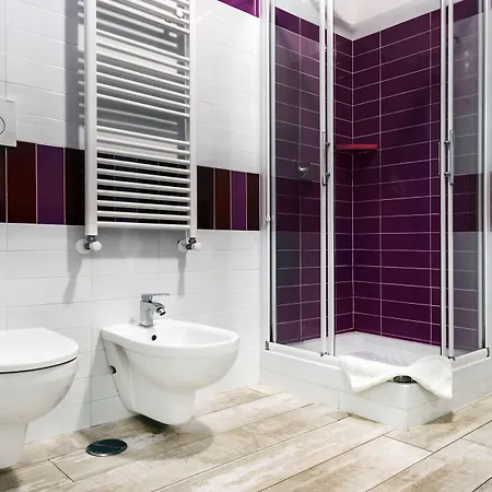 Suite Room Fiumicino Penzion 4*