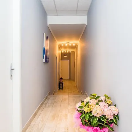 Suite Room Fiumicino בית הארחה פיומיצ'ינו