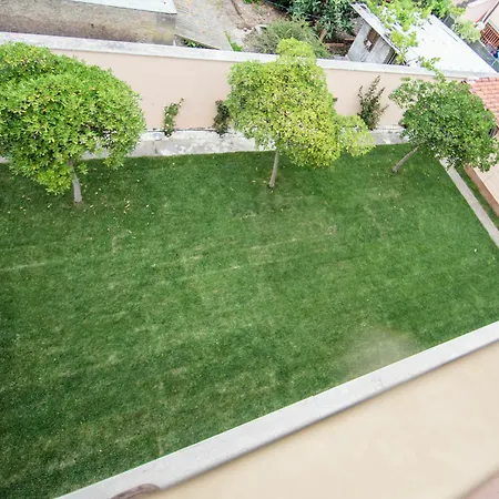 Suite Room Fiumicino פיומיצ'ינו