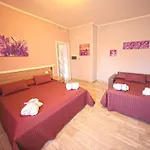 Πανσιόν Orchidea House Two