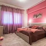 Orchidea House Two 4* Φιουμιτσίνο